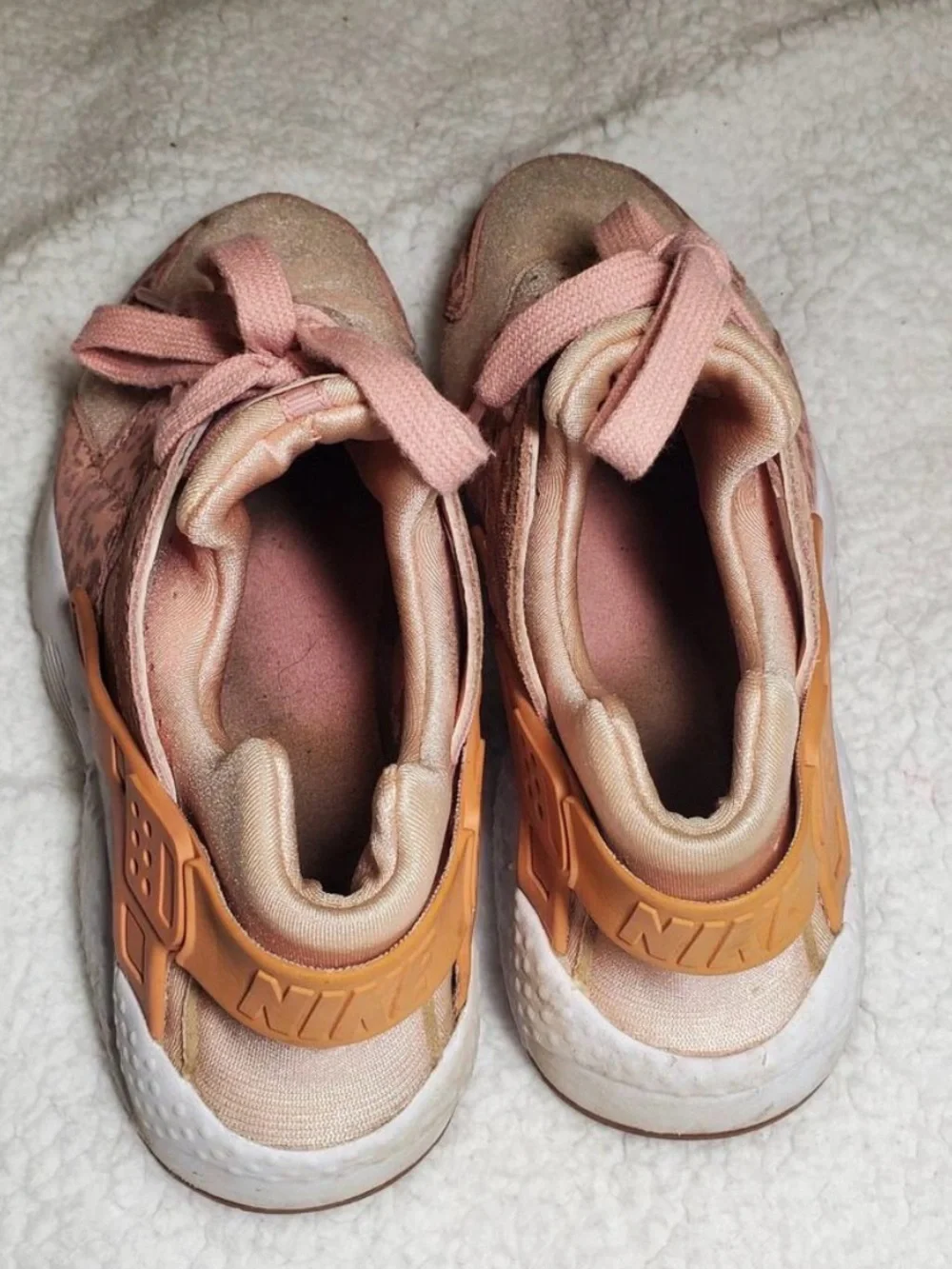 Nike Huarache Run Se (Gs) Girl's Shoes Size 4 Pink Leopard Print Sneakers
